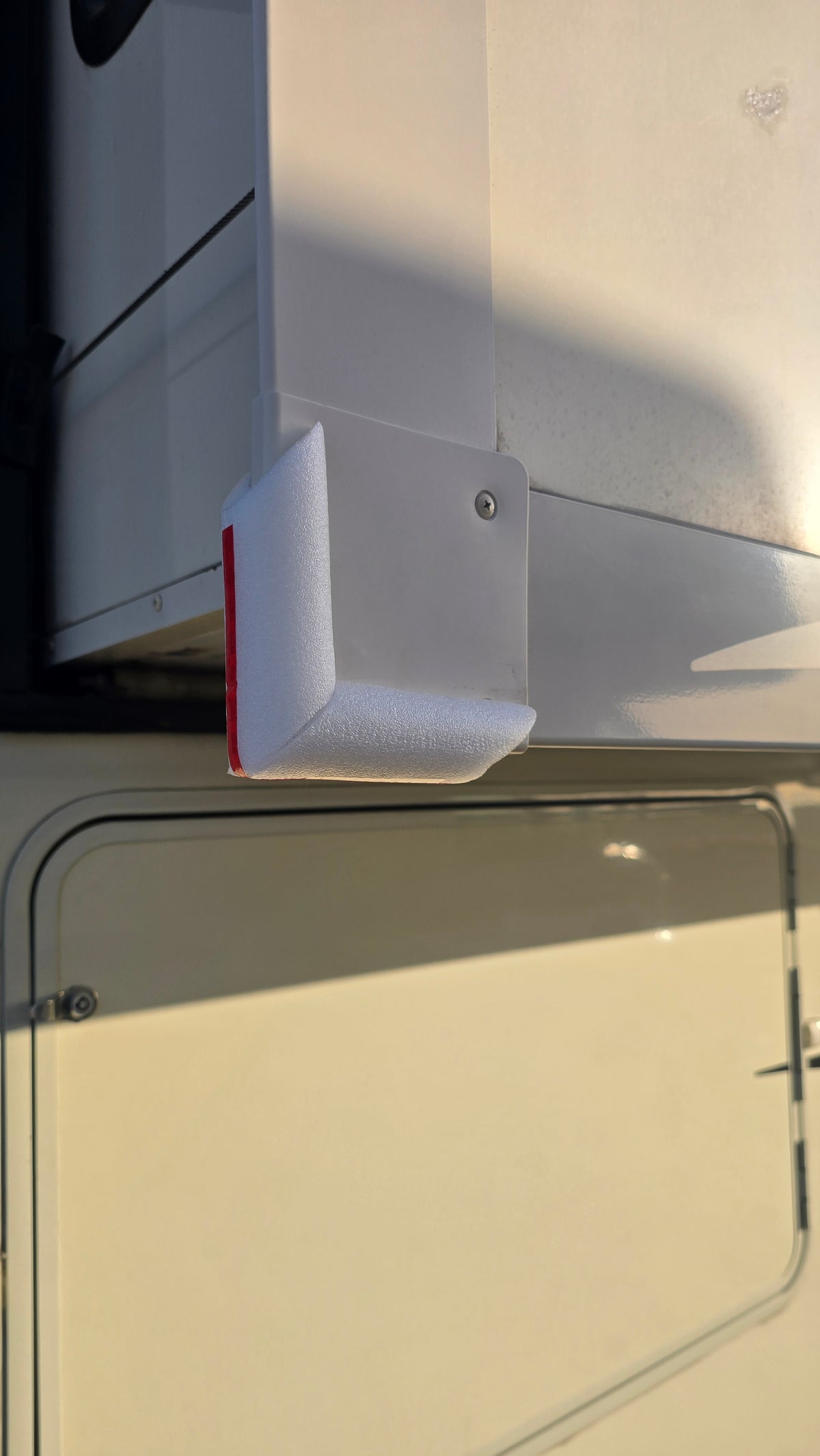 RV Slideout Buddy
